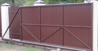 Купить откатные ворота из профнастила Прокопьевск, цена от 1782 руб.