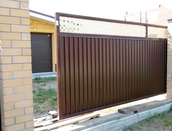 Эстетика и Надежность: Ворота Grand Line для Вашего Дома в Прокопьевске от 37508 руб